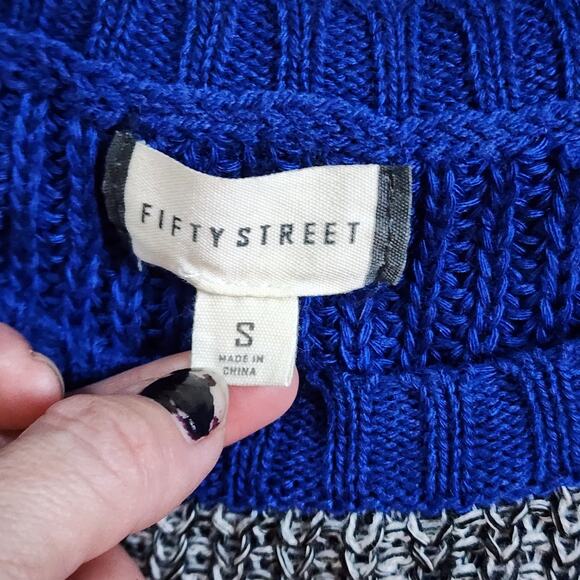 Fifty Street Womens High-Low Sweater Size S Blue Black Long Sleeve Split Seams - Picture 7 of 11